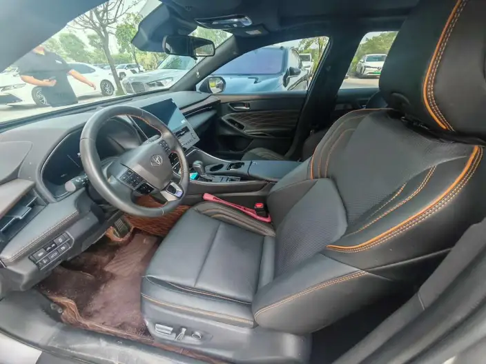 Toyota Avalon 2024 Model 2.0L CVT Deluxe Edition – фото 8