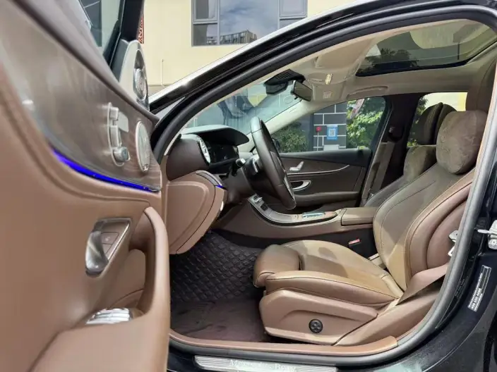 Mercedes-Benz E-Class 2021 Model Facelift E 260 L sedan – фото 9