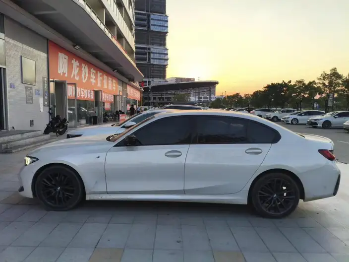 BMW 3 Series 2023 Model 325Li M Sports Night Set – фото 4