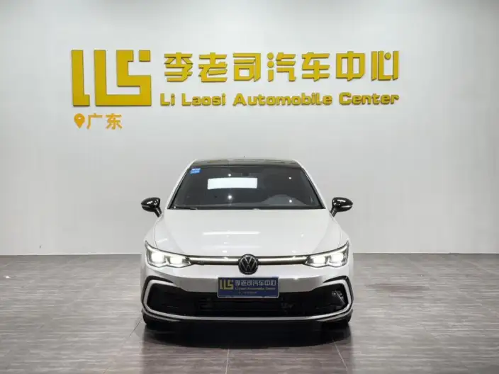 Volkswagen Golf 2023 Model Facelift 280TSI DSG R-Line Lite – фото 2