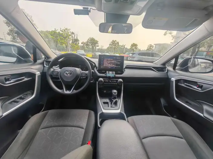 Toyota RAV4 2022 Model 2.0L CVT 2WD Fashion edition – фото 6