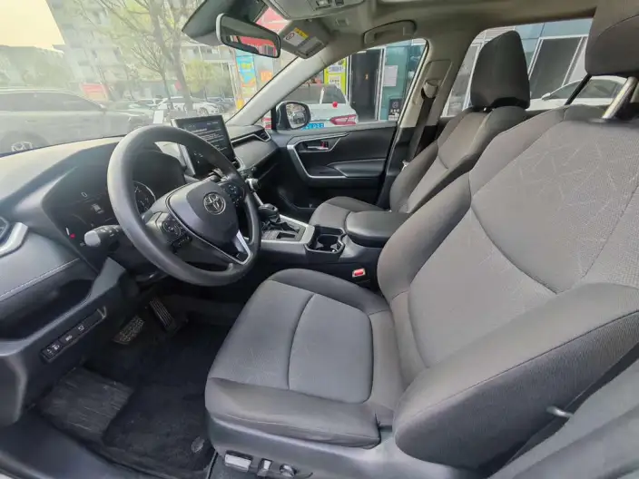 Toyota RAV4 2022 Model 2.0L CVT 2WD Fashion edition – фото 8
