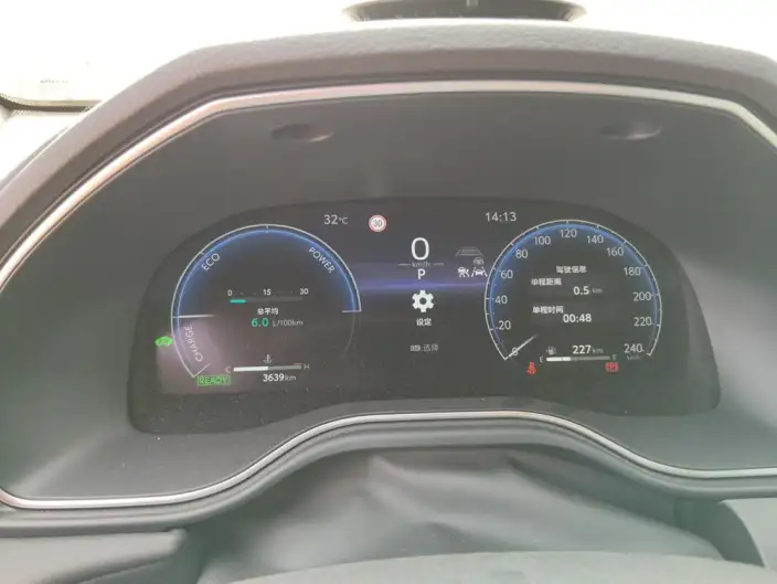 Toyota Avalon 2024 Model Intelligent Hybrid 2.0L E-CVT Deluxe Edition – фото 7