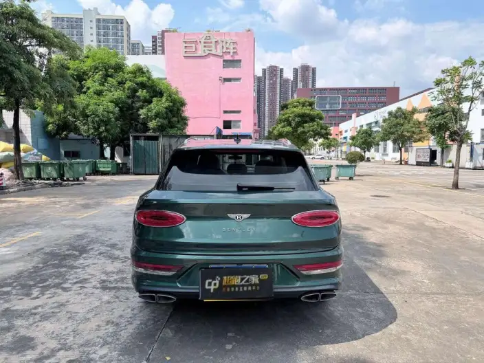 Bentayga 2022 Model 4.0T V8 – фото 6
