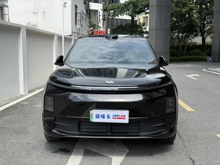 Li Auto L6 2024 Model Max Edition – фото 2