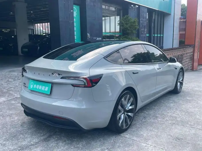 Model 3 2023 Model Rear-wheel drive version – фото 7