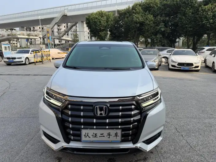 Honda Elysion 2024 Model 2.0L e:HEV Deluxe Edition – фото 2