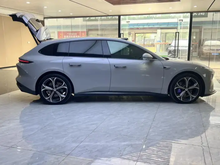 NIO ET5T 2024 Model 75kWh – фото 8