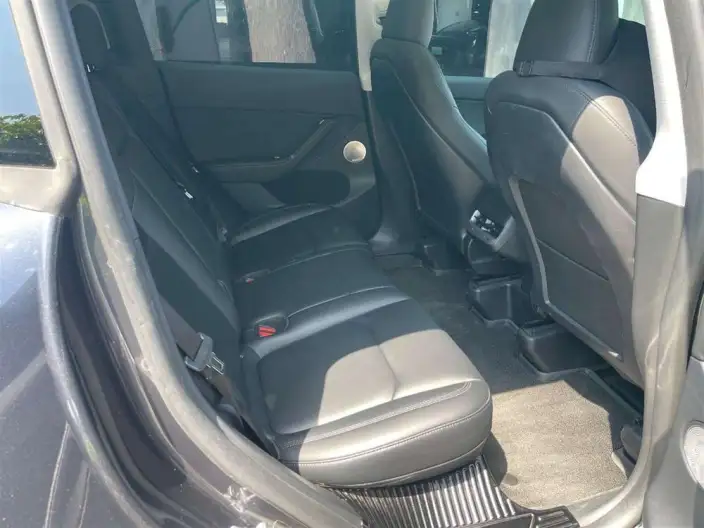 Model Y 2024 Model Rear-wheel drive version – фото 9
