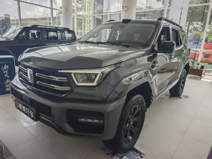 Tank 400 Hi4-T 2026 Model 2.0T Smart Edition – фото 1