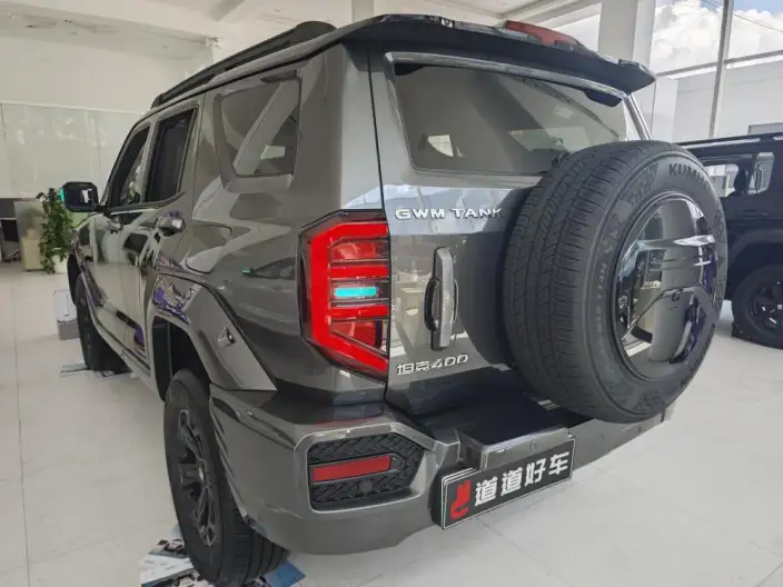 Tank 400 Hi4-T 2026 Model 2.0T Smart Edition – фото 5
