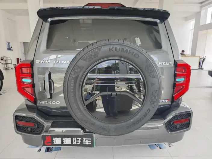 Tank 400 Hi4-T 2026 Model 2.0T Smart Edition – фото 6