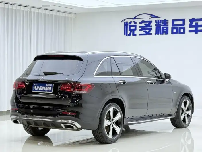 Mercedes-Benz GLC 2022 Model Facelift GLC 300 L 4MATIC Dynamic Model Collector Edition – фото 6