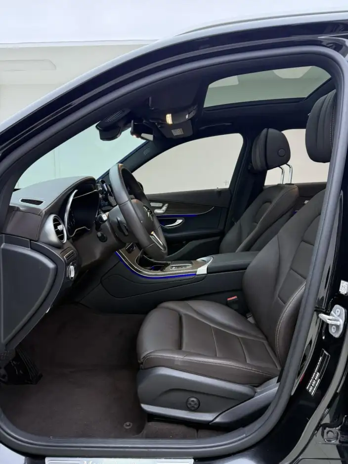Mercedes-Benz GLC 2022 Model Facelift GLC 300 L 4MATIC Dynamic Model Collector Edition – фото 8