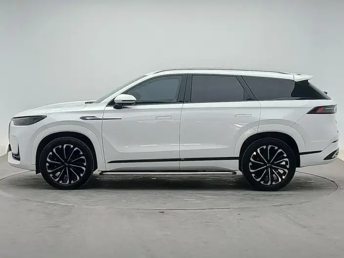 Chery Tiggo 9 2023 Model 2.0T DCT 2WD Deluxe Edition 7 seat – фото 4