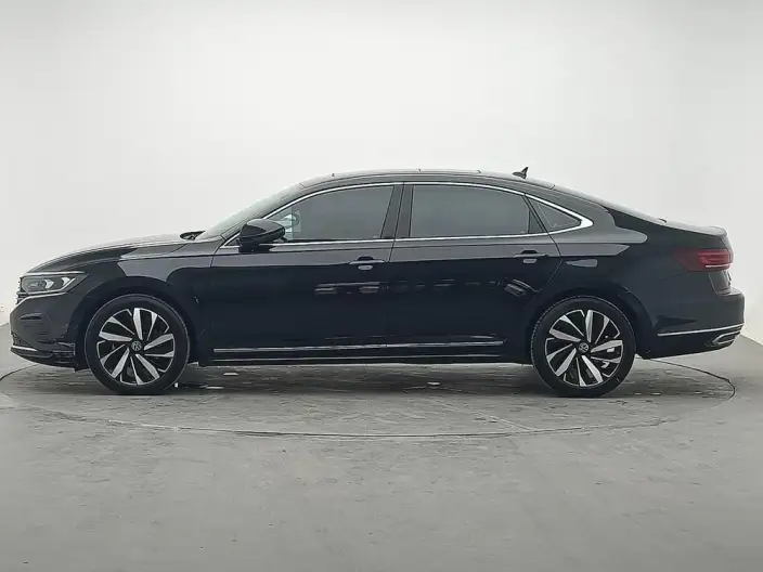 Volkswagen Passat 2023 Model Facelift 330TSI Elite Edition – фото 4