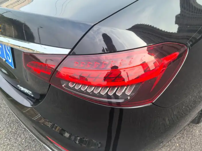 Mercedes-Benz E-Class 2023 Model Facelift E 260 L sedan – фото 6
