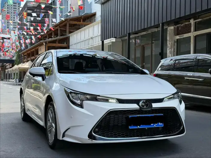 Toyota Levin 2022 Model 185T CVT Deluxe Edition – фото 3
