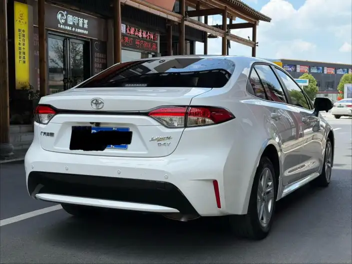 Toyota Levin 2022 Model 185T CVT Deluxe Edition – фото 6