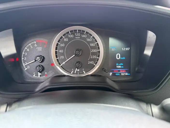 Toyota Levin 2022 Model 185T CVT Deluxe Edition – фото 9