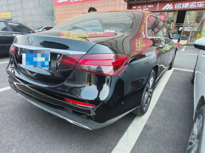 Mercedes-Benz E-Class 2022 Model E 260 L Sports sedan – фото 5