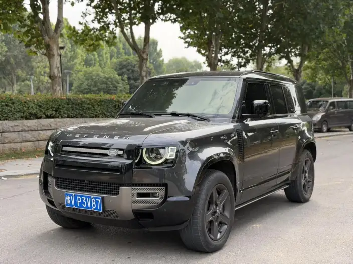 Land Rover Defender 2023 Model Facelift 110 P400 X-Dynamic HSE