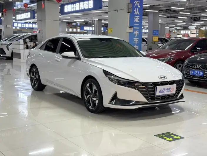 Hyundai Ioniq 2022 Model 1.5L CVT LUX Premium Edition – фото 3