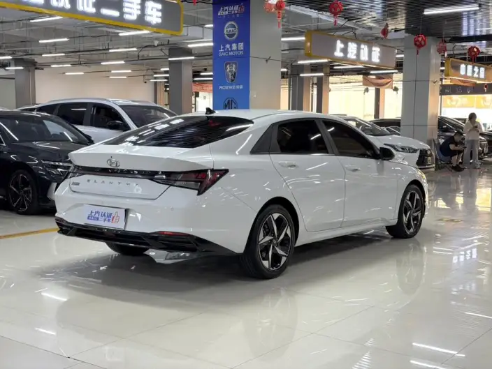 Hyundai Ioniq 2022 Model 1.5L CVT LUX Premium Edition – фото 6