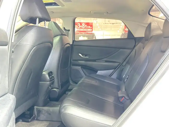 Hyundai Ioniq 2022 Model 1.5L CVT LUX Premium Edition – фото 9