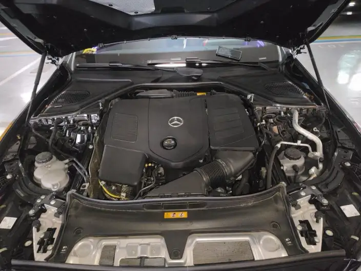 Mercedes-Benz E-Class 2025 Model E 300 L Noble Model sedan – фото 4