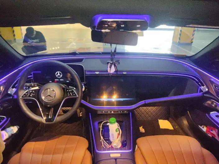 Mercedes-Benz E-Class 2025 Model E 300 L Noble Model sedan – фото 7