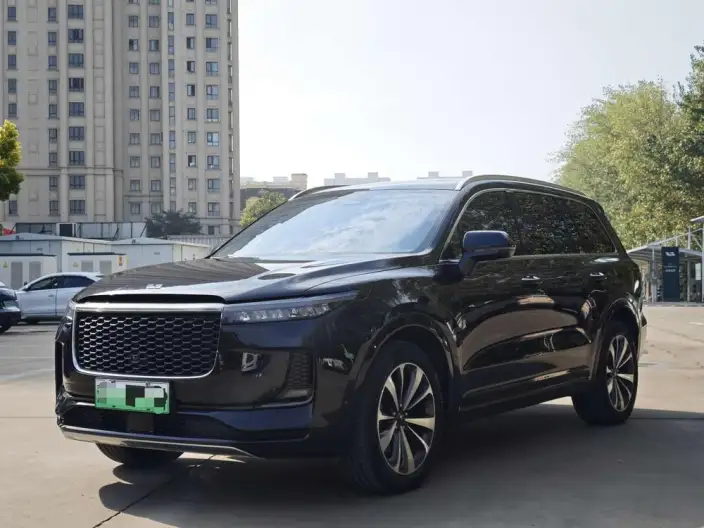 Li Auto ONE 2021 Model Extended Range 6 seat Edition – фото 1