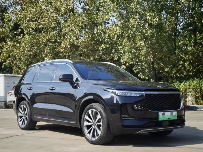 Li Auto ONE 2021 Model Extended Range 6 seat Edition – фото 3