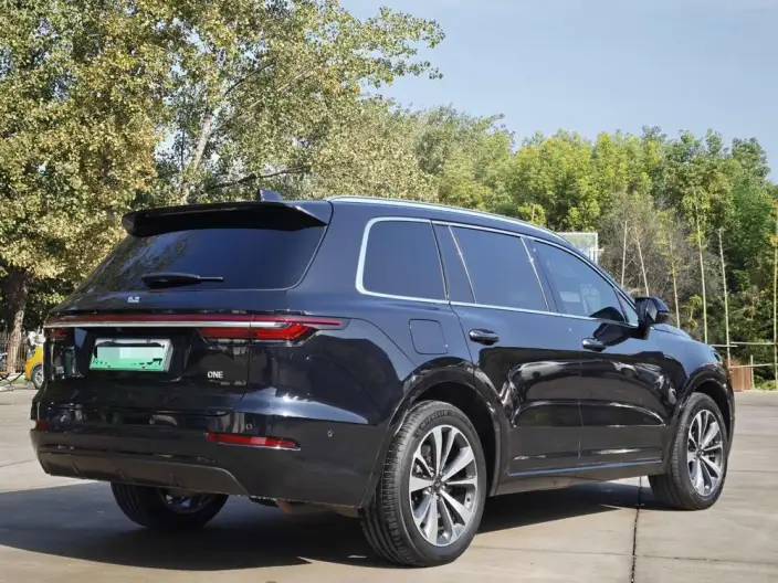 Li Auto ONE 2021 Model Extended Range 6 seat Edition – фото 6