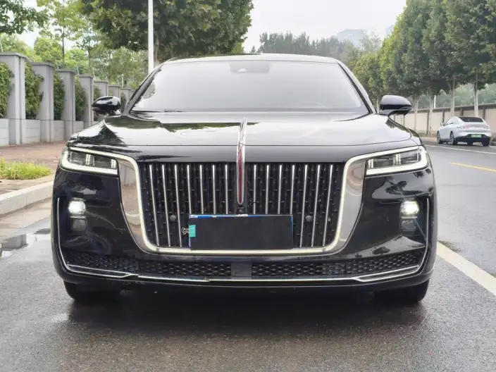 HONGQI H9 2022 Model 2.0T Flag Enjoy Edition