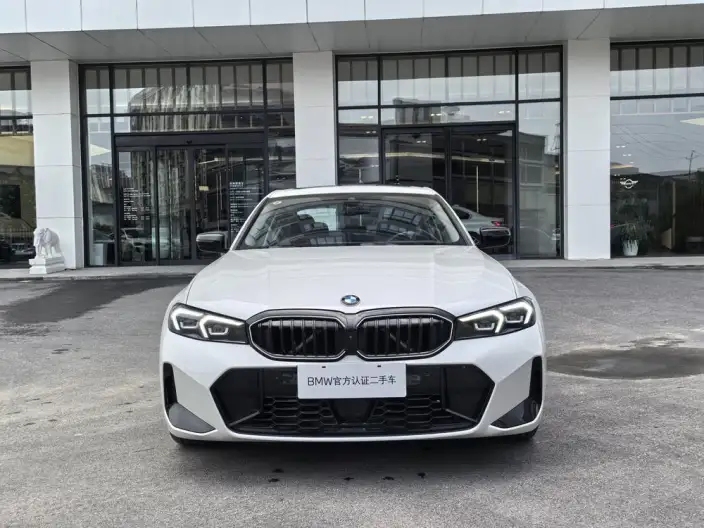 BMW 3 Series 2025 Model 330Li M Sports Night Set – фото 2