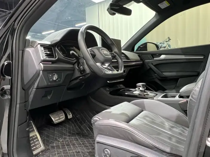 Audi Q5L 2023 Model 40T Luxury Dynamic Model – фото 9