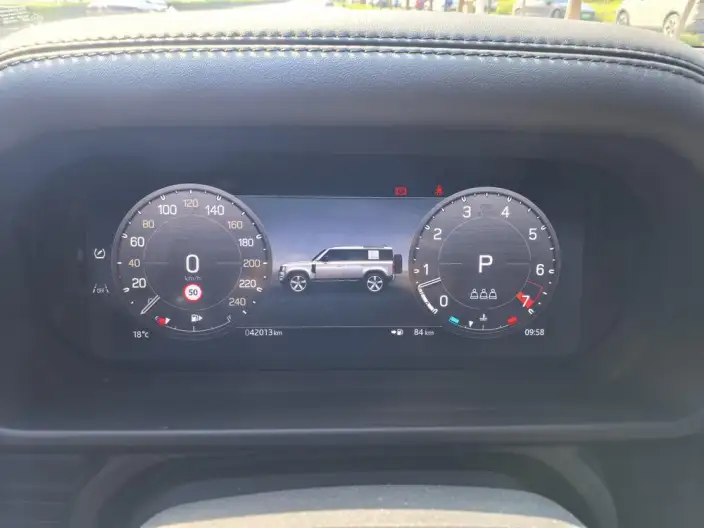 Land Rover Defender 2025 Model 110 3.0T P400 HSE X-Dynamic – фото 10