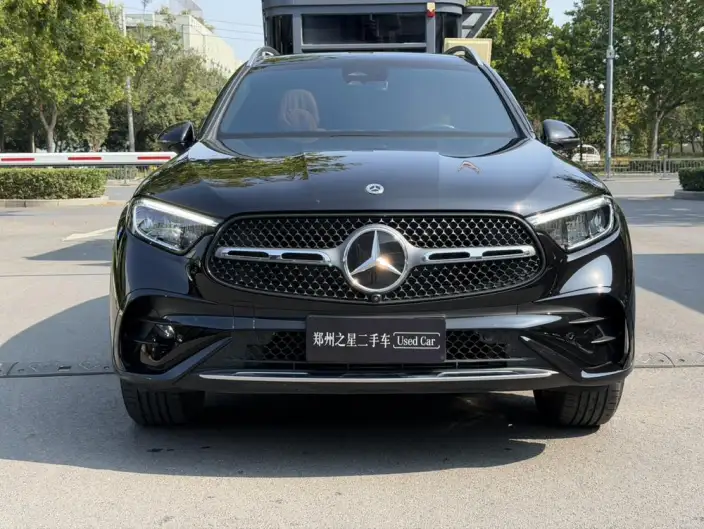 Mercedes-Benz GLC 2024 Model Facelift GLC 300 L 4MATIC Dynamic Model 5 seat – фото 2
