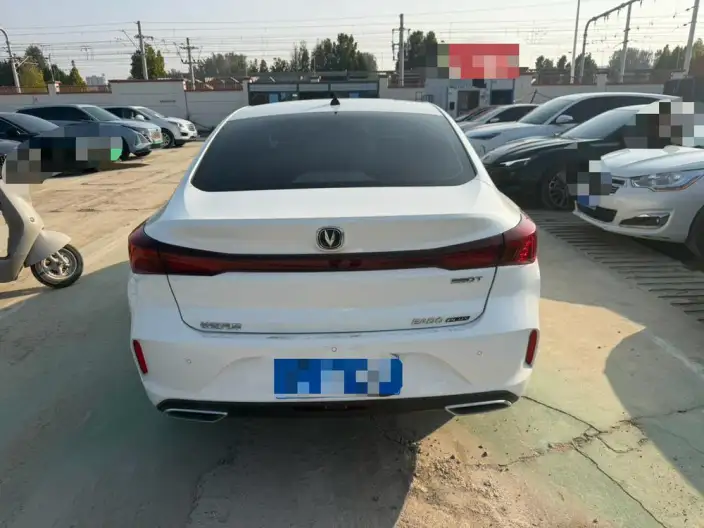 Changan Eado 2023 Model PLUS Changxiang Edition Blue whale NE 1.4T GDI DCT Noble Model – фото 5