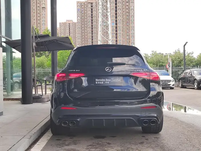 Mercedes-Benz GLC AMG 2025 Model AMG GLC 43 4MATIC – фото 4