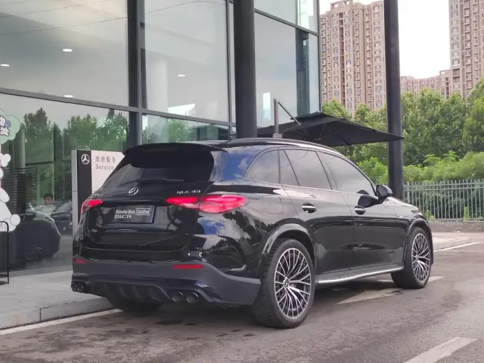 Mercedes-Benz GLC AMG 2025 Model AMG GLC 43 4MATIC – фото 5