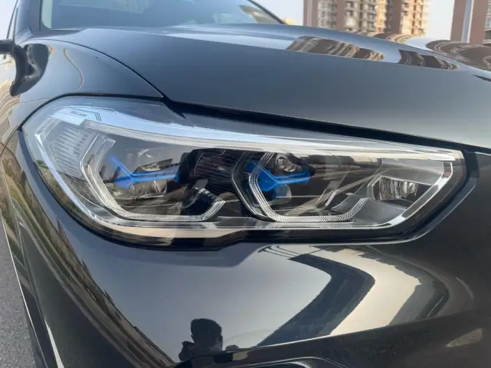 BMW X5 2022 Model xDrive 40Li Exclusive Model M Sports Set – фото 9