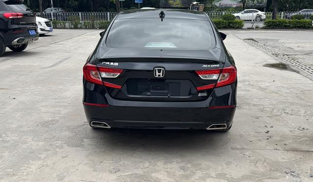 Honda Accord 2021 260TURBO Luxury Starlight Limited – фото 4