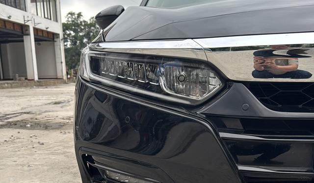 Honda Accord 2021 260TURBO Luxury Starlight Limited – фото 6
