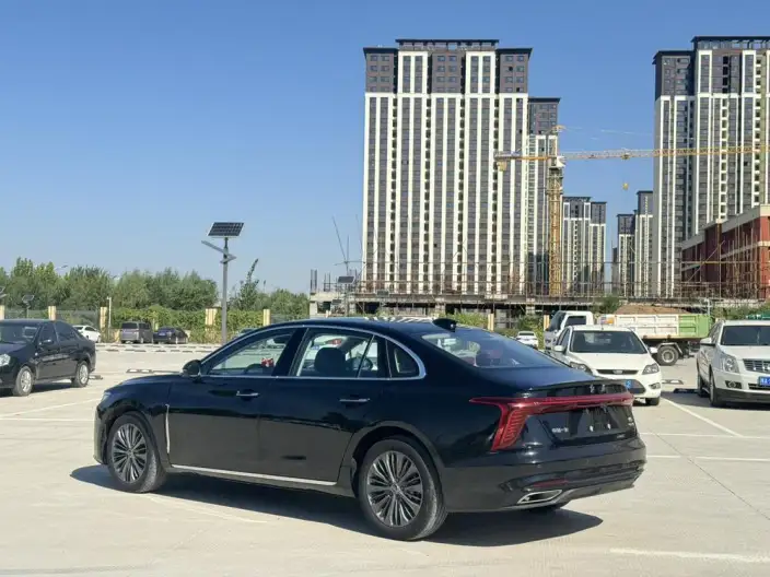 Hongqi H5 2026 Model 2.0T Automatic Flag Enjoy Pro Edition