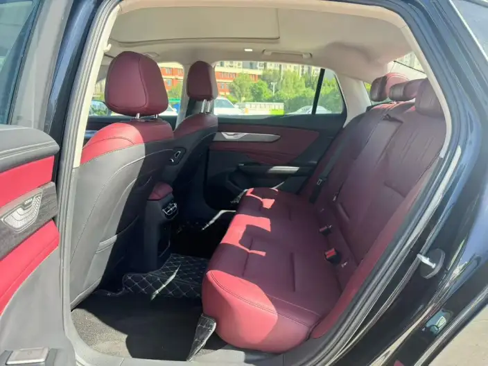 Hongqi H5 2026 Model 2.0T Automatic Flag Enjoy Pro Edition – фото 10