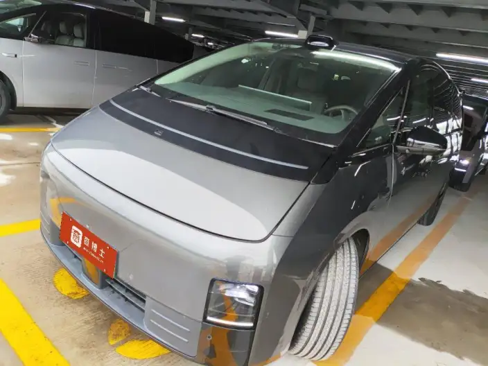 Li Auto MEGA 2024 Model Ultra Edition – фото 1