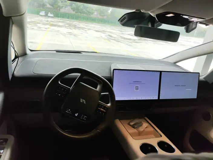 Li Auto MEGA 2024 Model Ultra Edition – фото 9