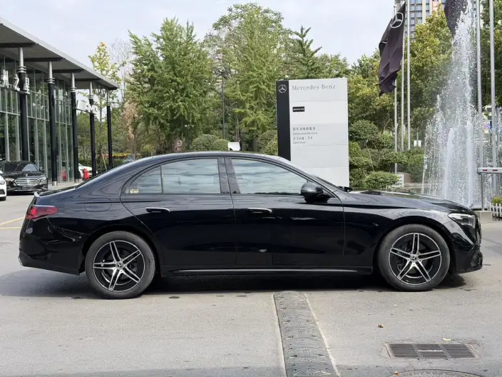 Mercedes-Benz E-Class Imported 2024 Model E 260 Sports Edition – фото 6